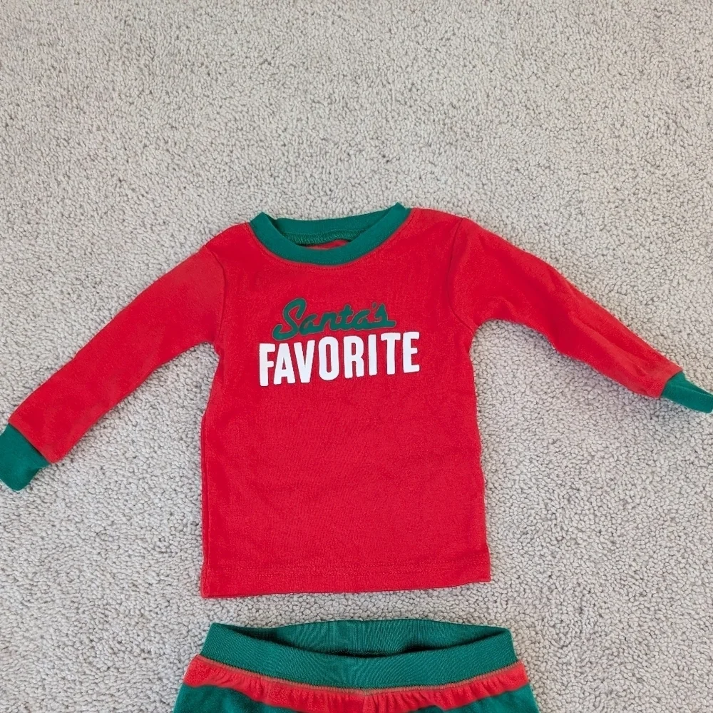 Carters Infant Christmas Pajamas Size 12 Month Santa's Favorite Fleece Red Green